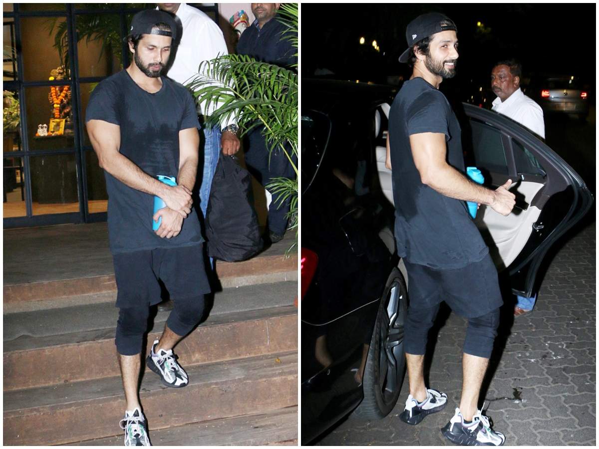 Shahid Kapoor gives major fitness goals as he gets papped post his work out session; view pics