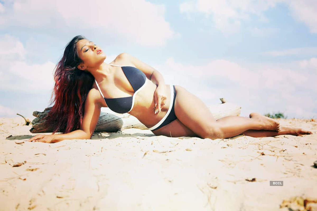 Meet Actress Miss India Bikini 2015 Nikita Gokhale Who Is An