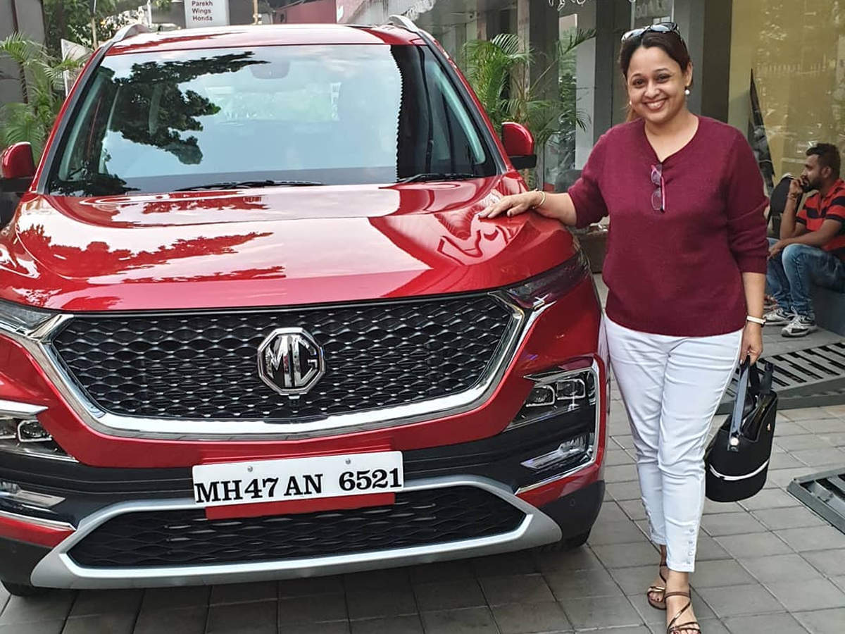 ​Taarak Mehta Ka Ooltah Chashmah's Mrs Bhide aka Sonalika Joshi buys a swanky new car