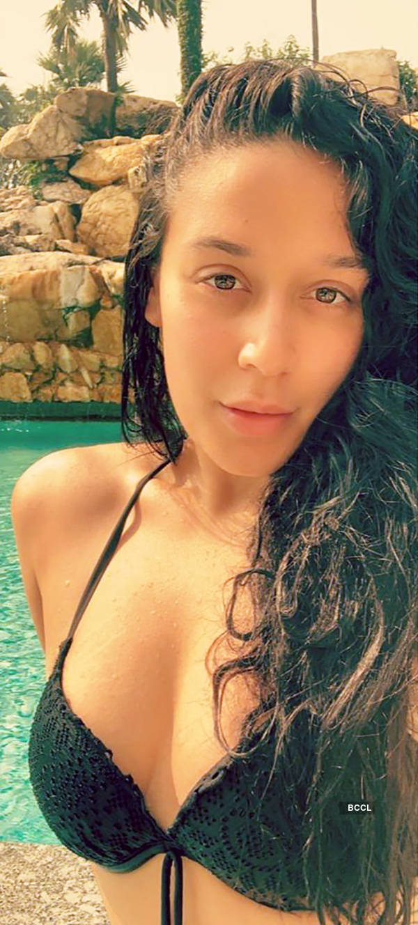 Tiger Shroff's sister Krishna gives beach vibes in new sunbathing pic