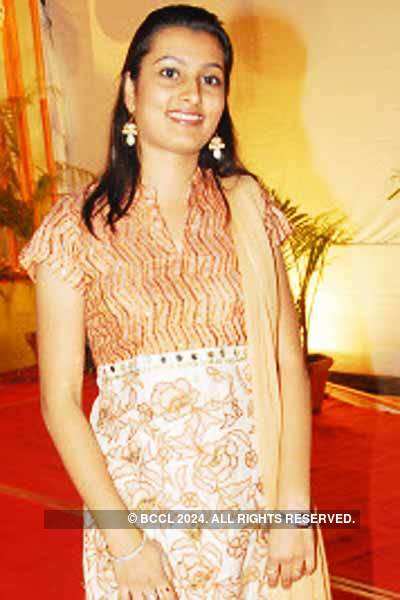 Sandeep & Aishwarya's wedding reception