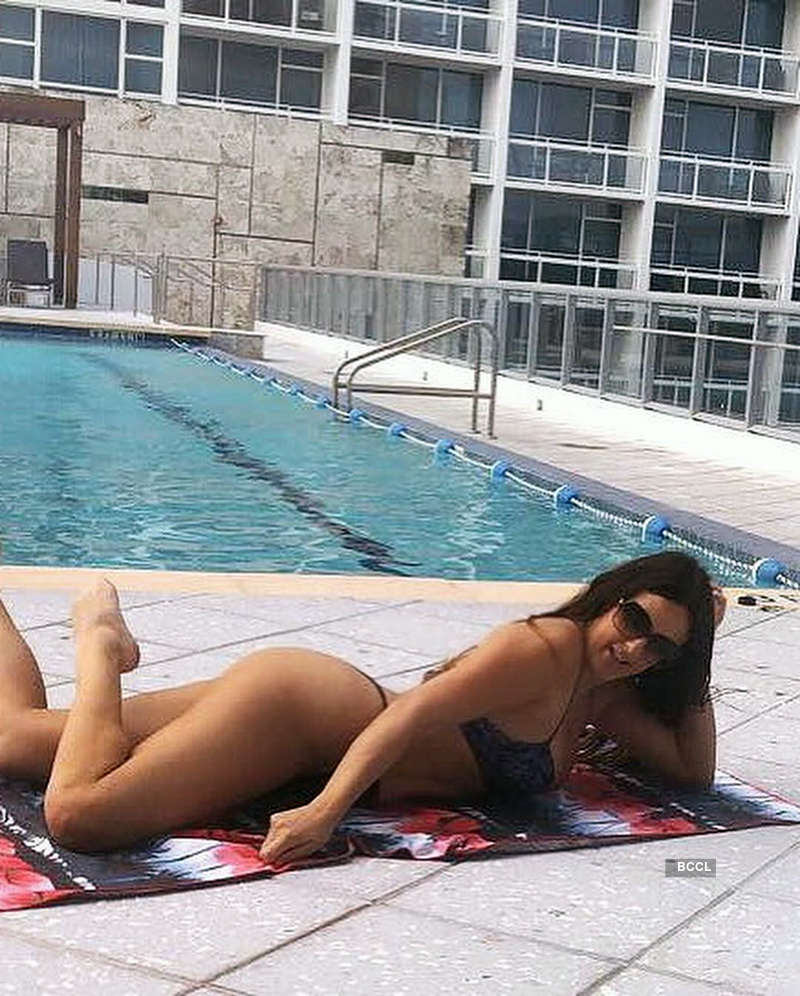Model Claudia Romani’s bikini pictures are sweeping the internet