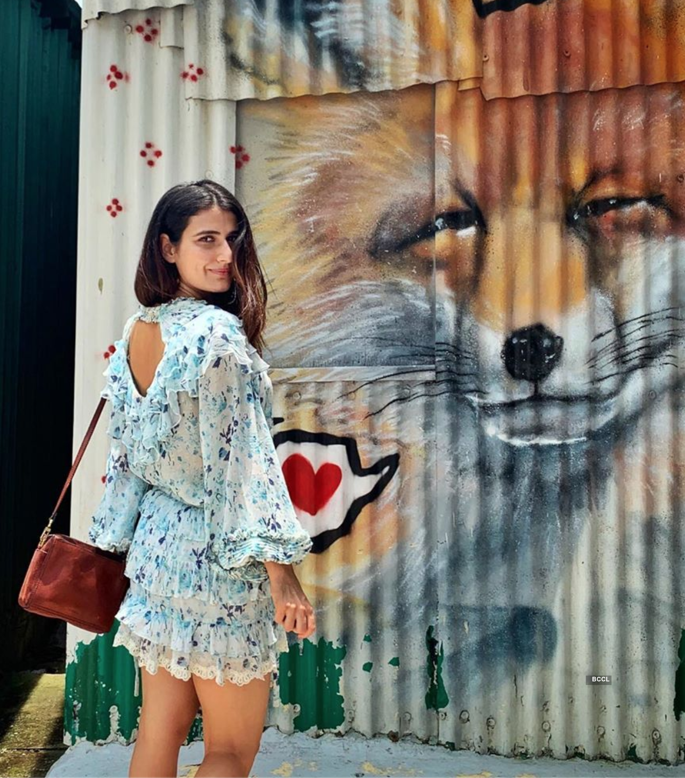 Actress Fatima Sana Shaikh is grabbing all attention for her Instagram pictures...