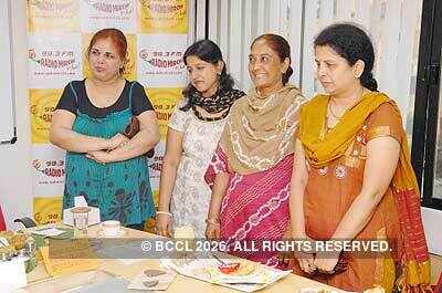 'Samosa Queen' contest @ Radio Mirchi