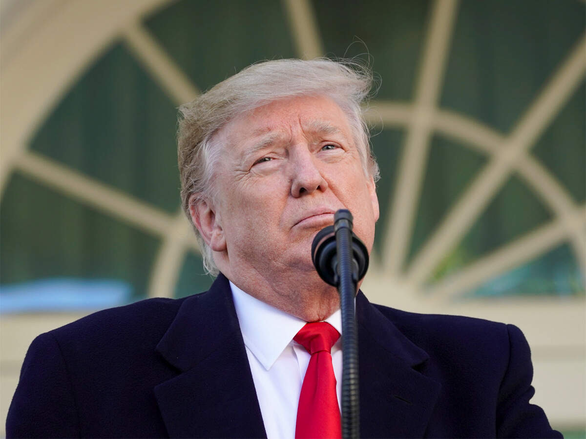 US senators urge Trump administration to halt Huawei licence approvals