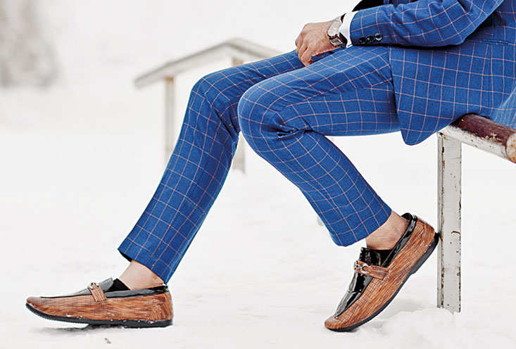 much ankle should your cropped trousers - Times of India