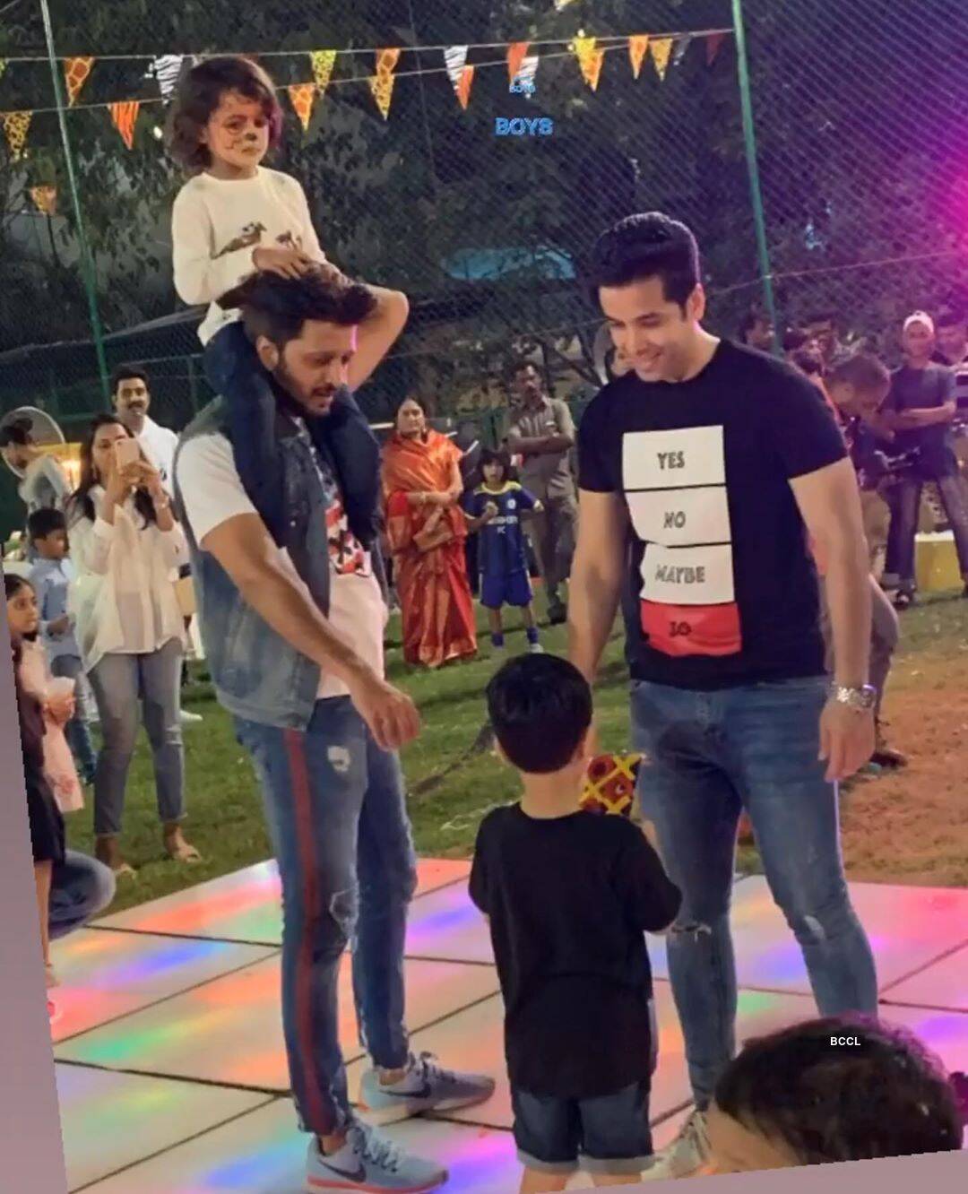 Riteish Deshmukh and Tusshar Kapoor