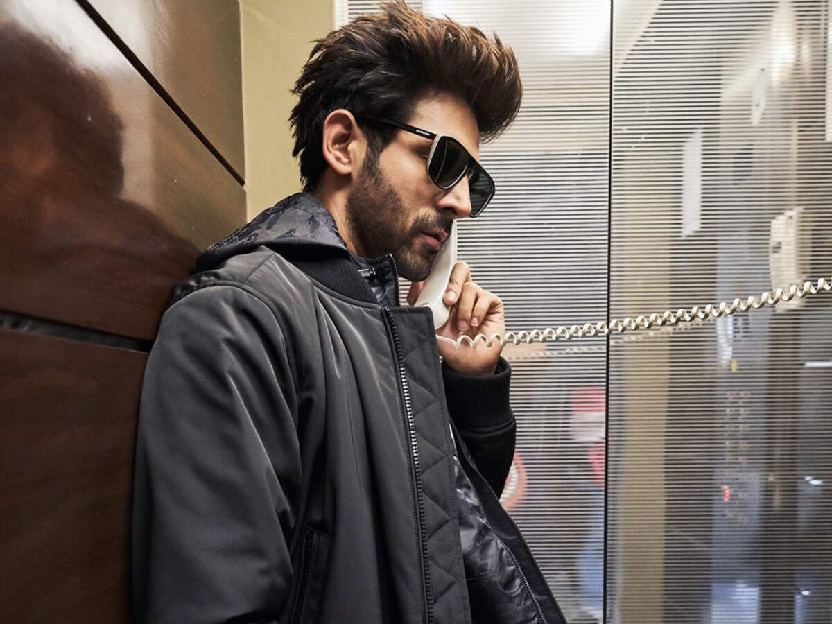 Kartik Aaryan Cool Pics | Upcoming Movies Date