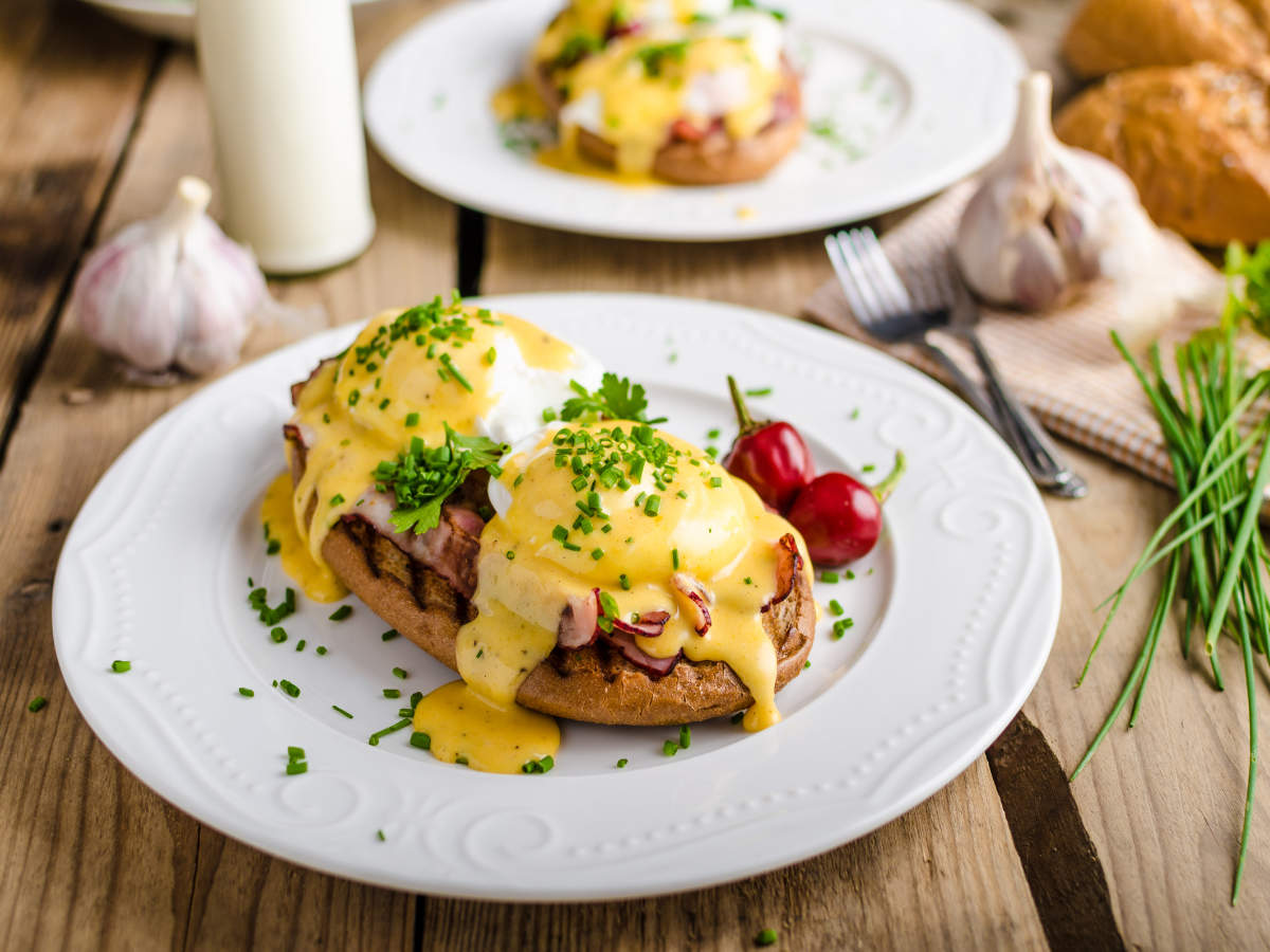 Heart Healthy Eggs Benedict with Butternut Hollandaise