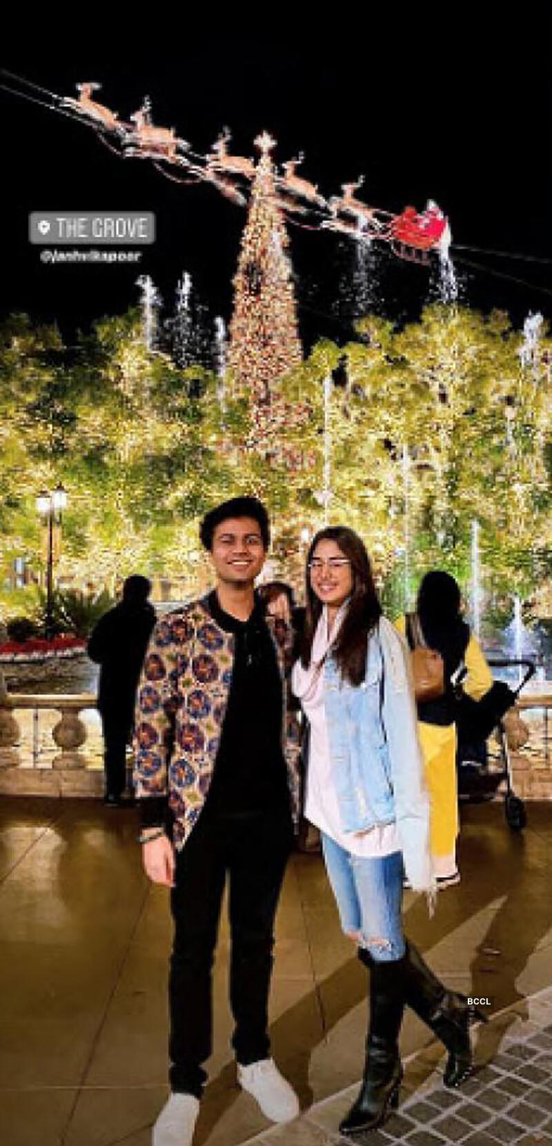 Janhvi Kapoor and Akshat Rajan pictures