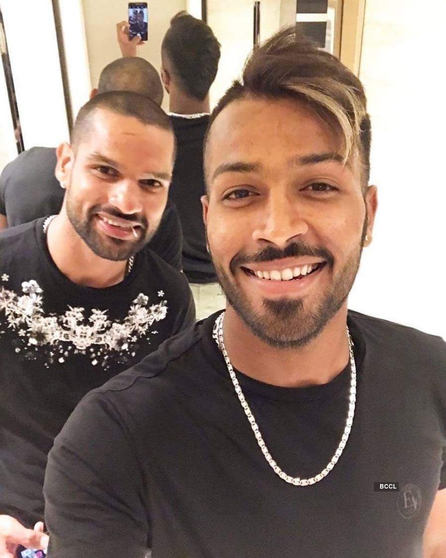 Beautiful moments from Shikhar Dhawan's personal life 