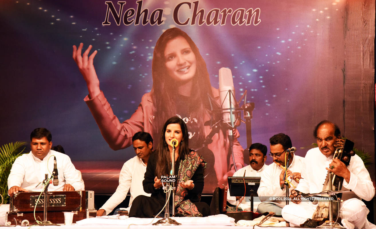 Neha Charan steals hearts with melodious ghazals