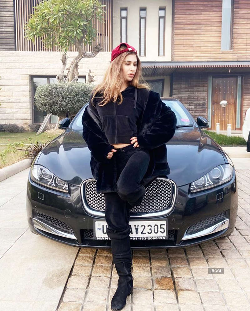 Captivating pictures of ex-cricketer Navjot Singh Sidhu’s glamorous daughter