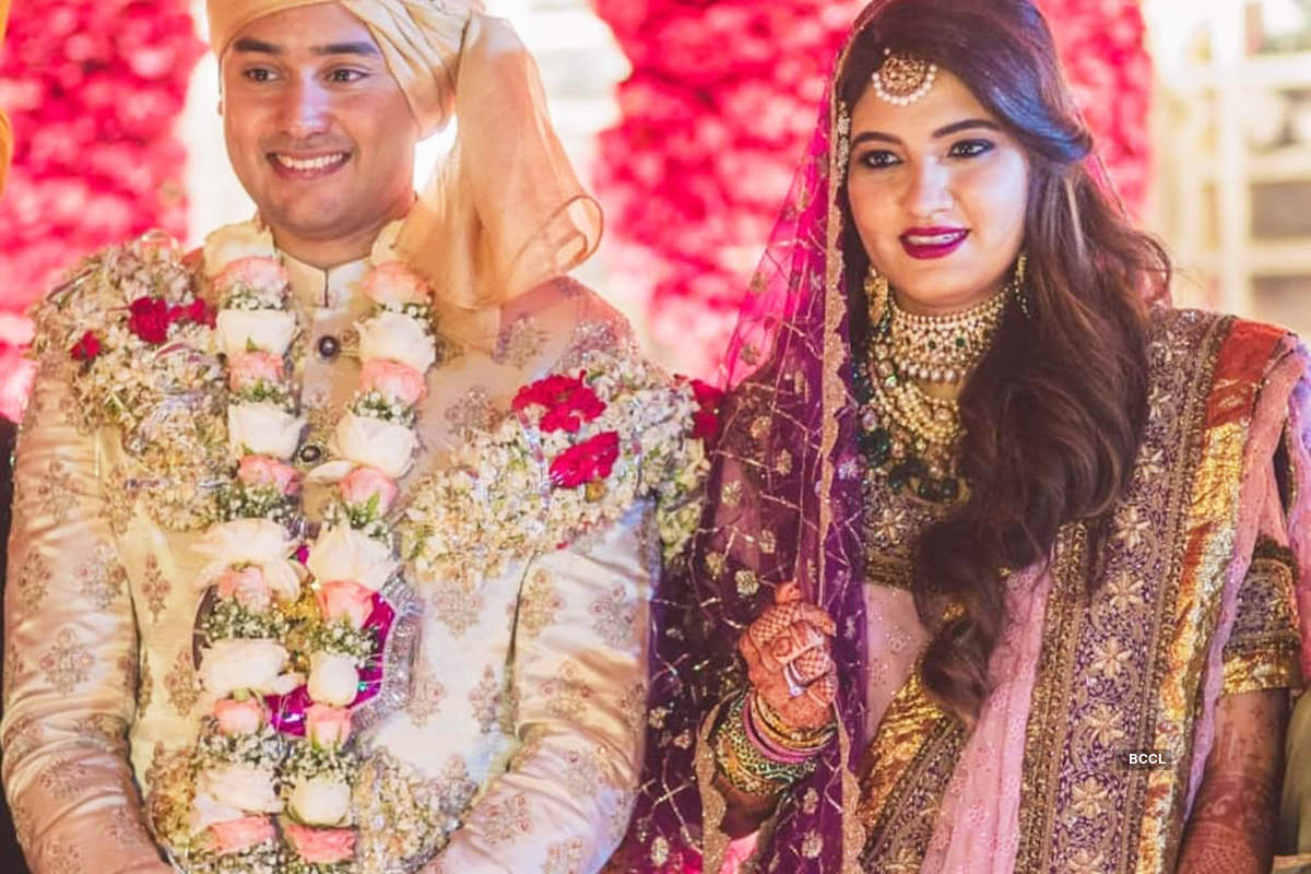 New pictures from Sania Mirza's sister Anam Mirza and Asad's wedding party