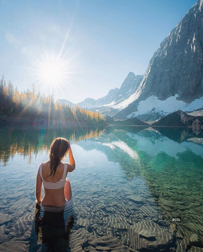 Gorgeous girls around the world who can give you serious travel goals...