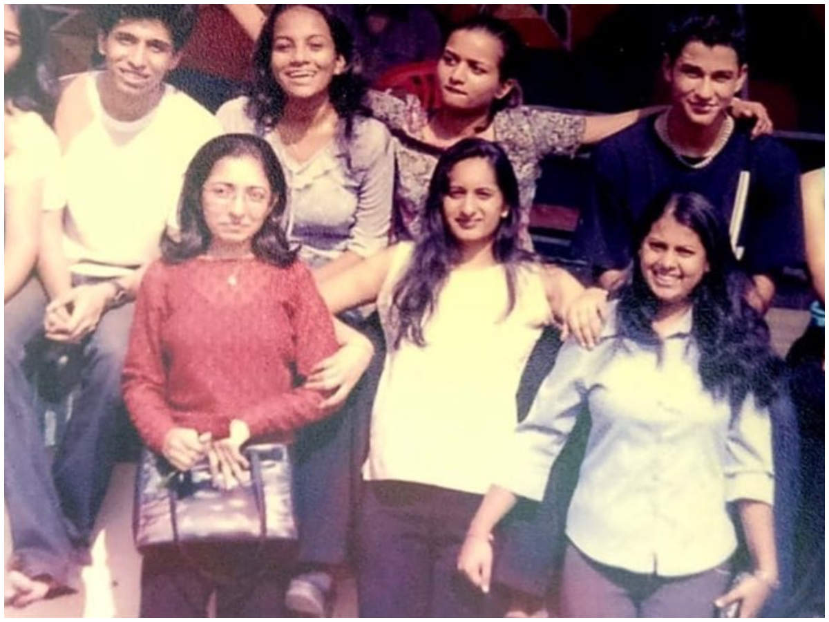 Flashback Friday: Can you spot Kunal Kemmu in this throwback picture from his college days?
