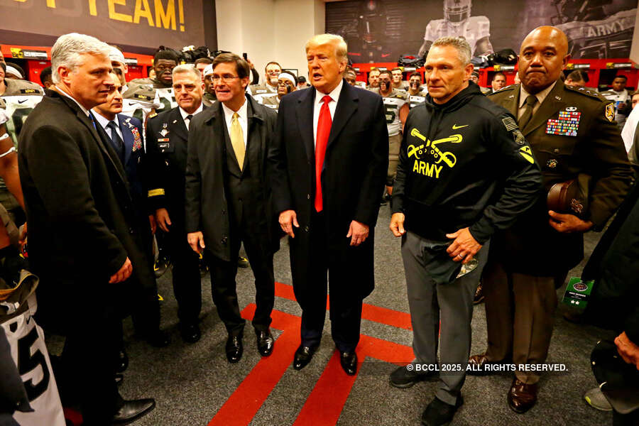 Donald Trump watches the Army-Navy game 