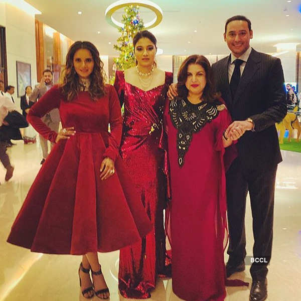 New pictures from Sania Mirza's sister Anam Mirza and Asad's wedding party