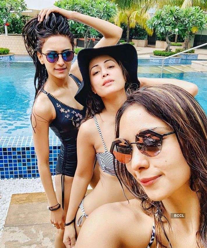 Bikini-clad Hina Khan is raising temperatures with her beach vacation pictures
