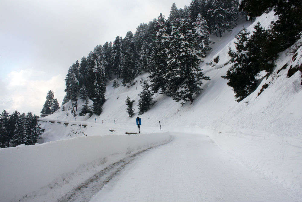 extremely-harsh-winter-season-starts-in-kashmir-and-north-india-times