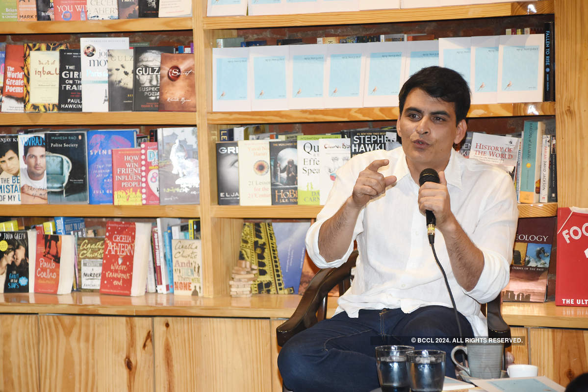 Lucknowites' filmi evening with Manav Kaul