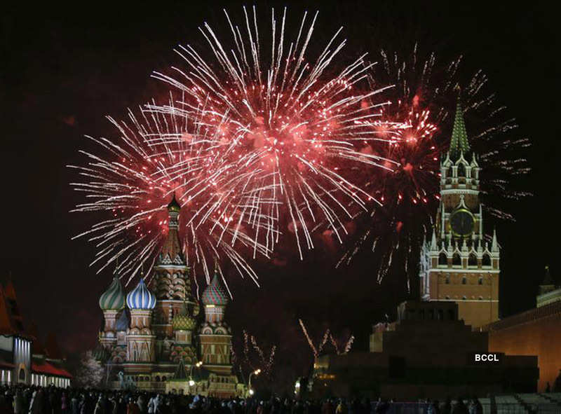 Pictures of 20 international destinations to celebrate New Year 2020
