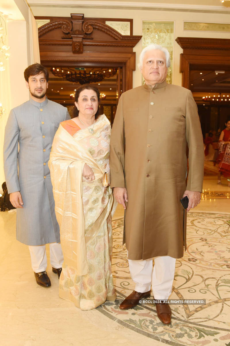 Akhil Khushlani and Niharika Keerthi's big fat Indian wedding