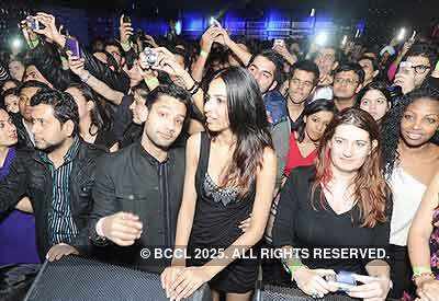 Edward Maya's live performance