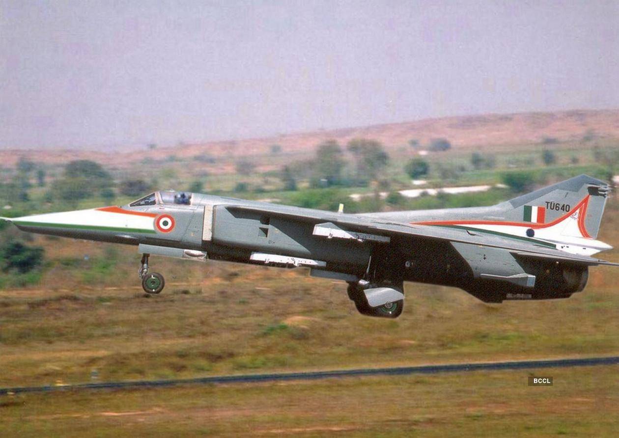Pictures of MiG 27 fighter plane which played stellar role in Kargil war