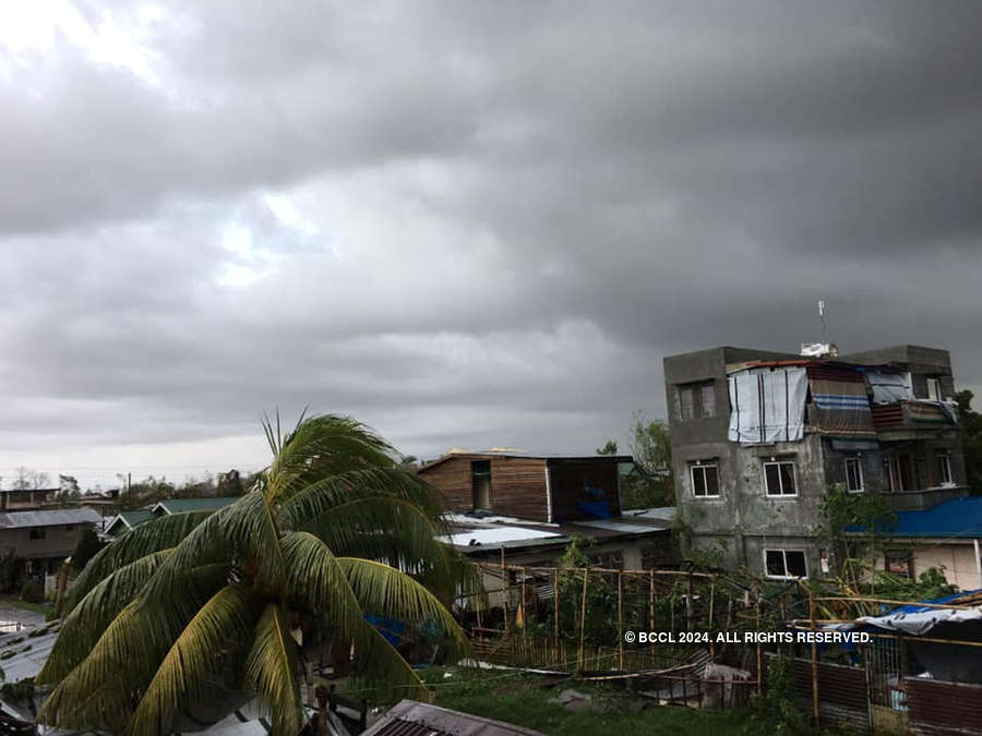 Devastating pictures from typhoon-ravaged Philippines