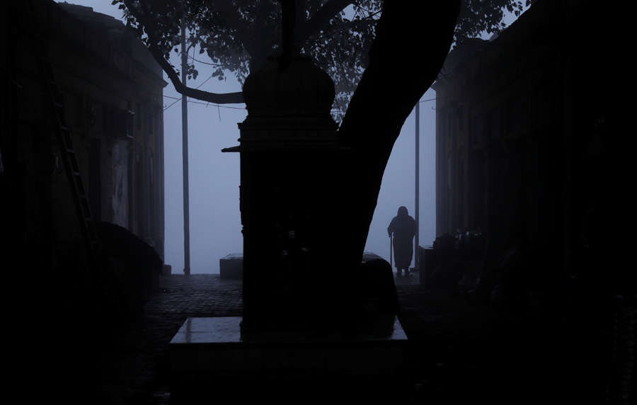 In pictures: Dense fog engulfs Delhi-NCR