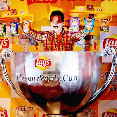 Saif @ 'Flavour World Cup 2011' launch