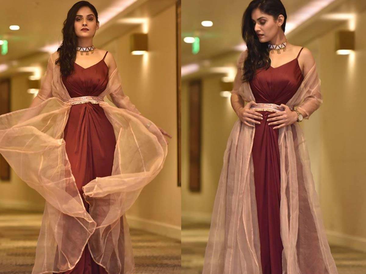 Photos: Pallavi Patil makes heads turn with her style statement in THIS glamorous ensemble