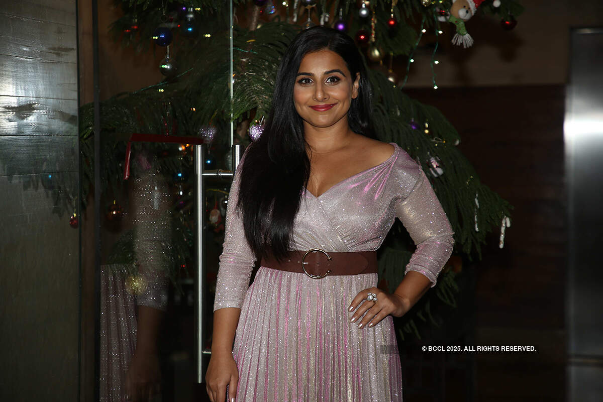Vidya Balan stuns in shimmery gown at her 41st birthday party