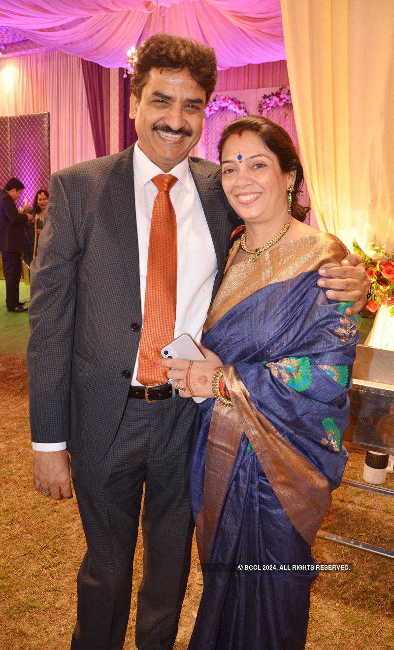 Ayushi and Satyam Srivastava's grand wedding celebration