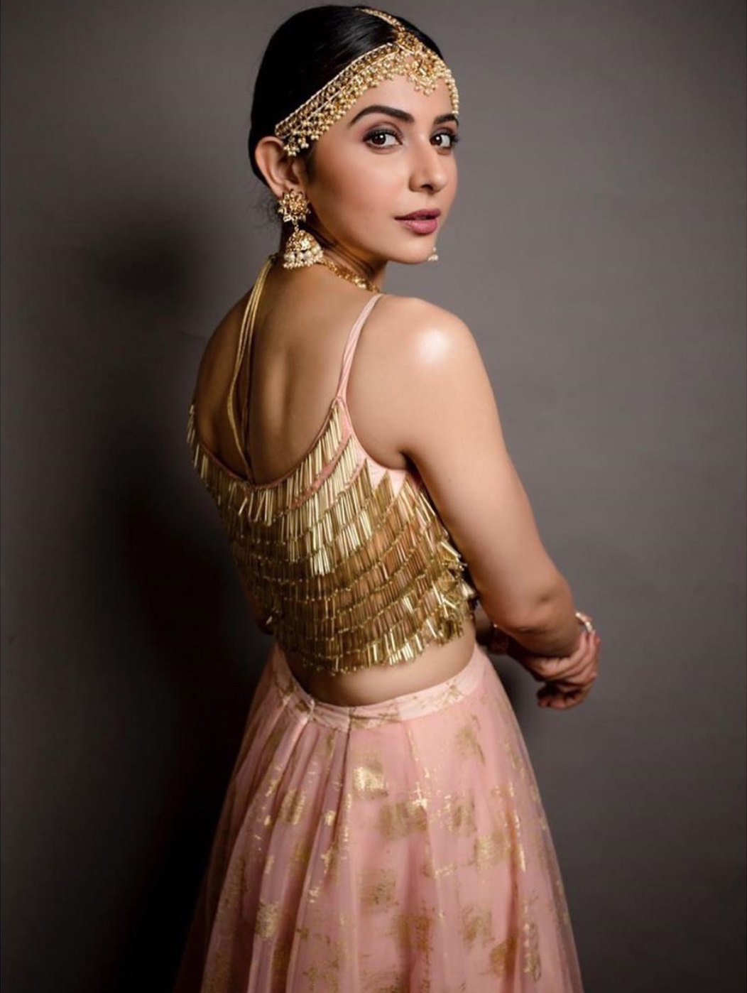 Beautiful Photos Of The Versatile Actress Rakul Preet Singh Pics