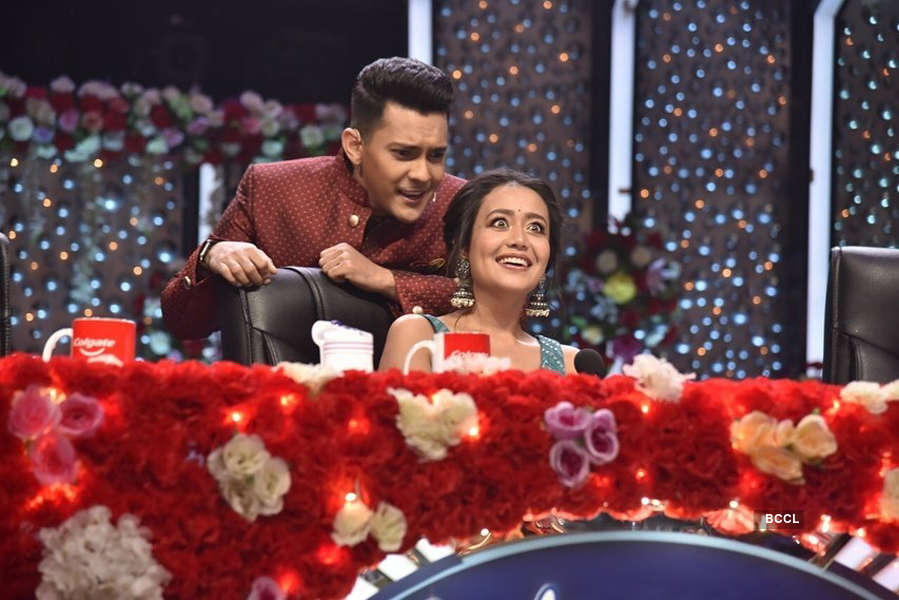 Is Indian Idol 11 Judge Neha Kakkar Getting Married To Aditya Narayan The Etimes Photogallery 