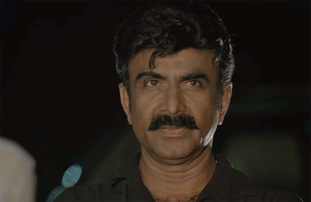 Aalkoottathil-Oruvan​​5