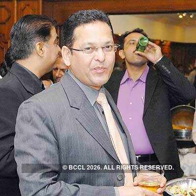 SFS school's reuninon party