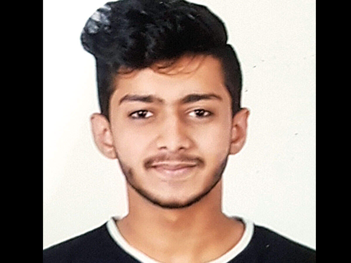 what to get a 17 year old boy