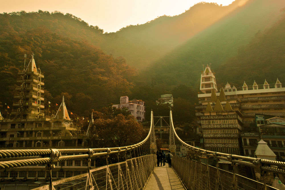 signboards-bearing-name-of-railway-stations-in-uttarakhand-written-in