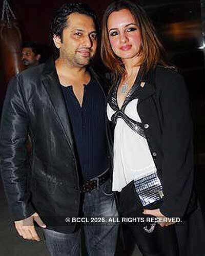 Vijay & Shobhna's 20th wedding anniversary