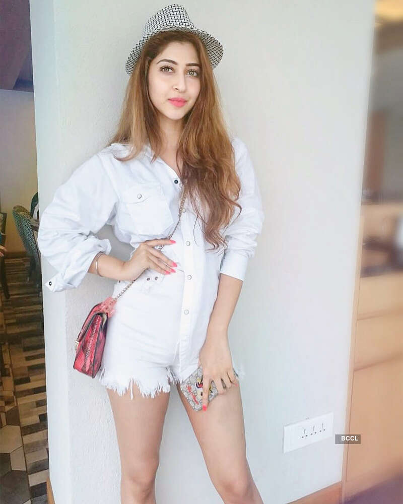 Sonarika Bhadoria is turning heads with her bewitching pictures