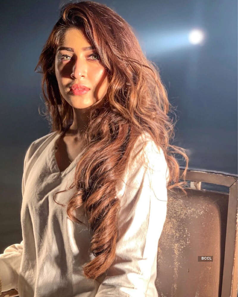 <BR> is turning heads with her bewitching pictures <BR> is turning heads with her bewitching pictures