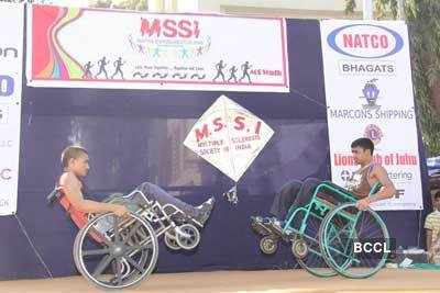 Eisha, Milind help physically challenged