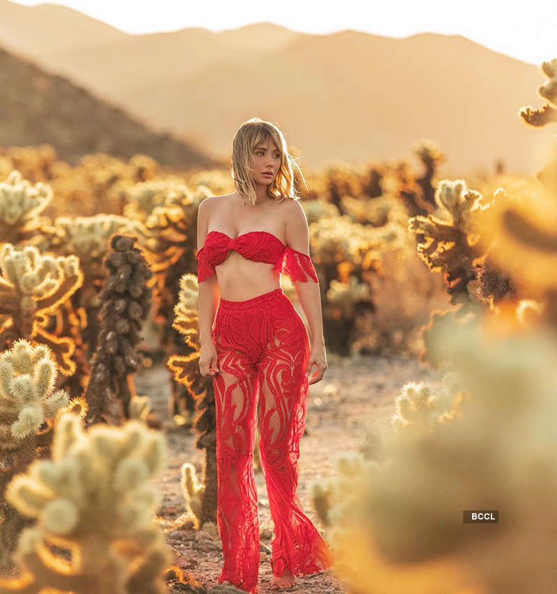 Pictures of globe-trotting beauty Sara Underwood are sweeping the internet