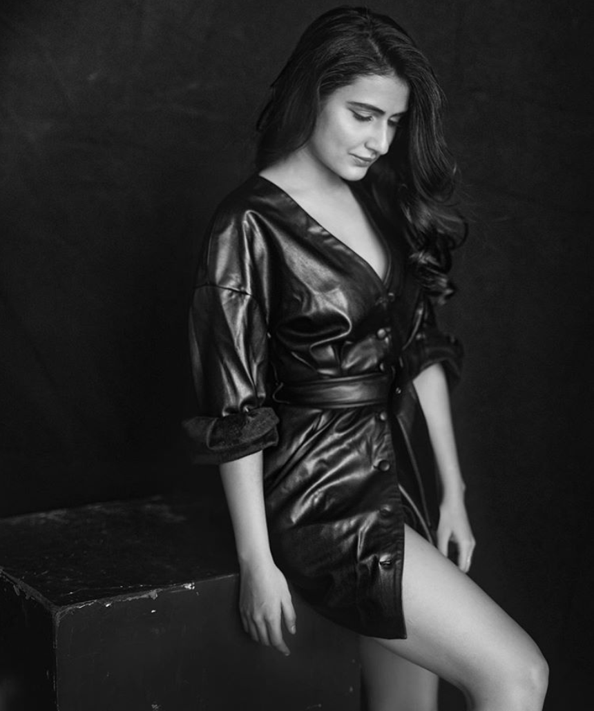 Actress Fatima Sana Shaikh is grabbing all attention for her Instagram pictures...