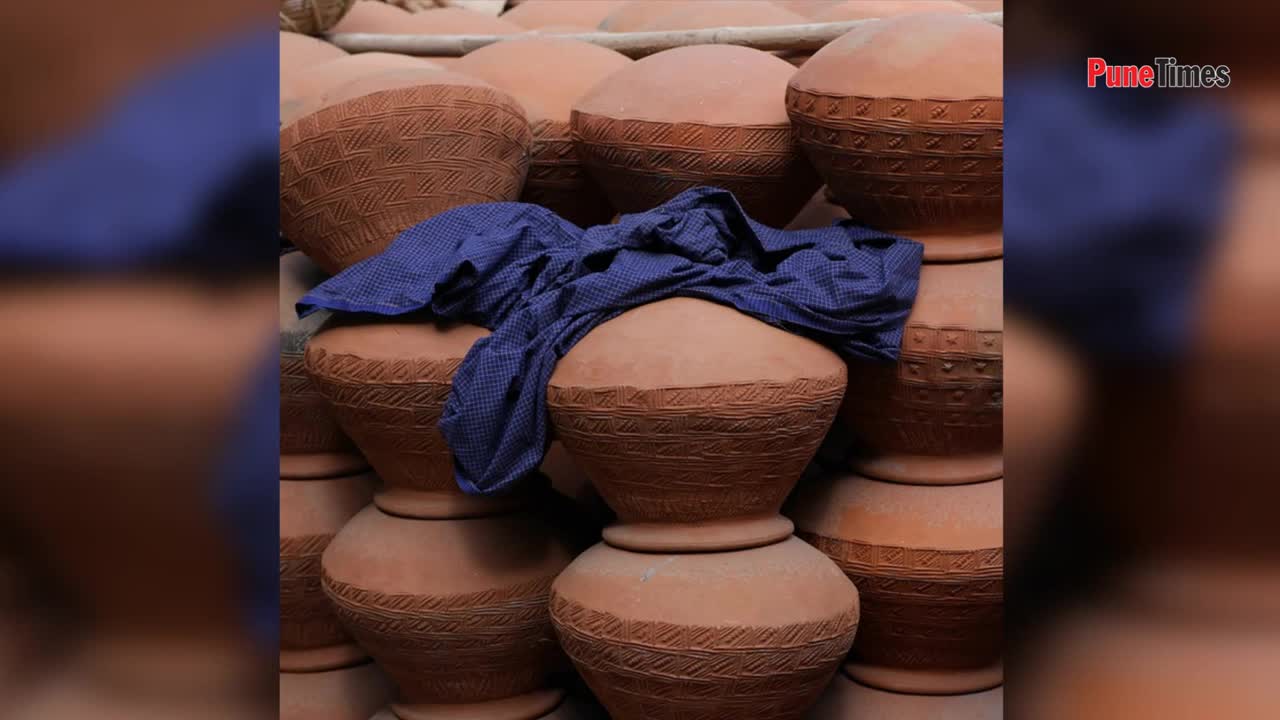 earthen pot: Here are a list of benefits of cooking in an earthen pot