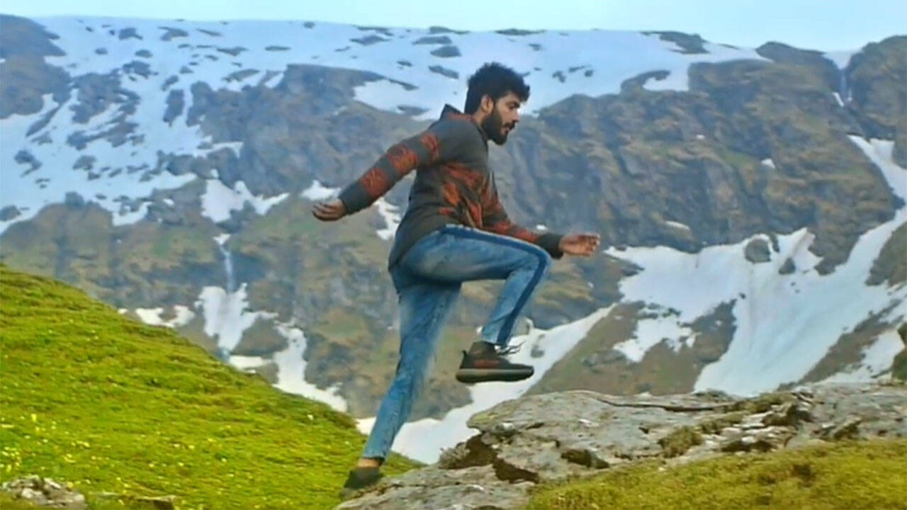 Kattu-Kadal-Athirukal---B