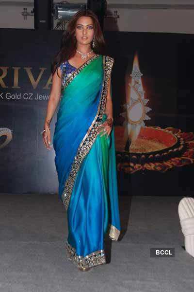 Riya, Sreesanth promote 'Rivaaz' jewellery